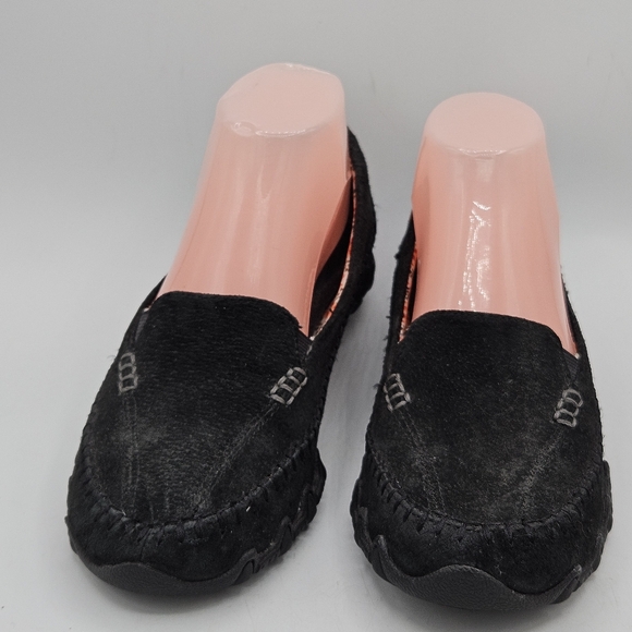 Sketchers leather slipon shoes size 7 - Picture 14 of 16